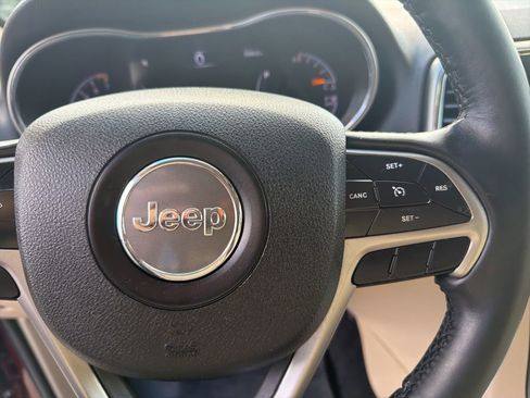 Used 2018 Jeep Grand Cherokee Limited w/ Trailer Tow Group IV image 22