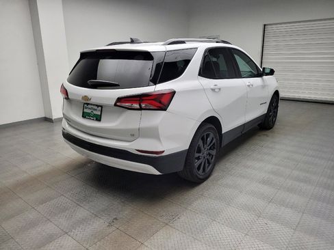 Used 2022 Chevrolet Equinox RS w/ LPO, Floor Liner Package image 9