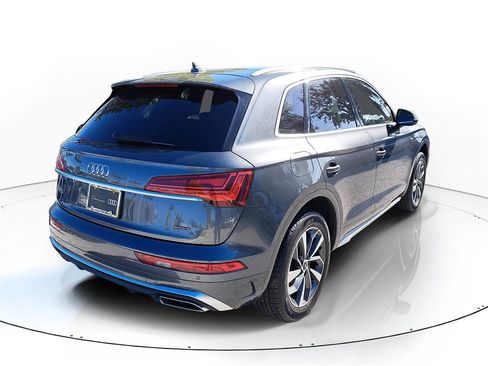 Certified 2023 Audi Q5 2.0T Premium Plus w/ Premium Plus Package image 4