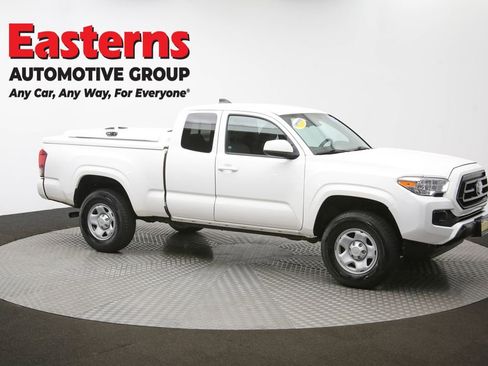 Used 2022 Toyota Tacoma SR w/ SR Convenience Package image 47