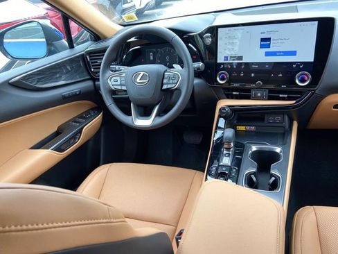 Certified 2025 Lexus NX 350 AWD w/ Accessory Package (2T) image 16
