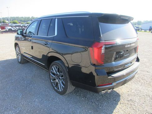 New 2026 GMC Yukon Denali Ultimate AWD/4WD image 6