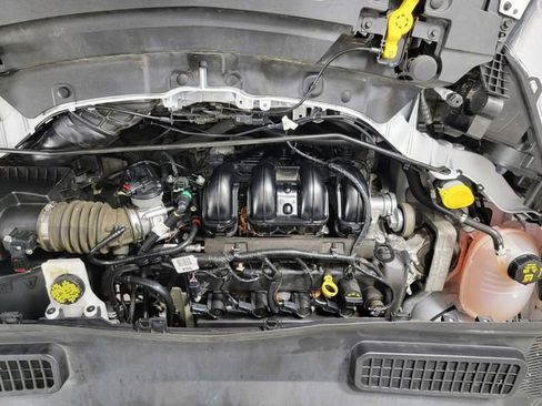 Certified 2017 Ford Escape S FWD image 33