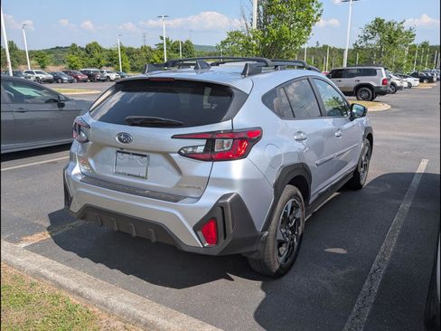 Used 2024 Subaru Crosstrek 2.5i Limited AWD/4WD image 7