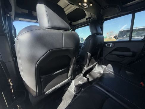 Used 2019 Jeep Wrangler Moab w/ Quick Order Package 24M Moab image 13