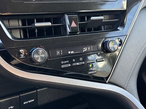 Used 2022 Toyota Camry LE w/ Cold Weather Package AWD/4WD image 14