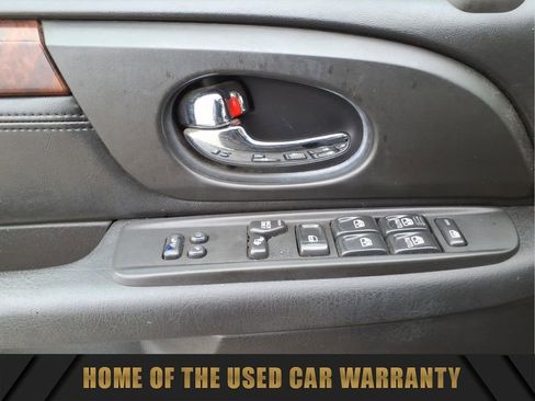 Used 2005 GMC Envoy SLT image 13