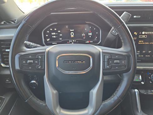 Certified 2024 GMC Sierra 2500 Denali w/ Denali Reserve Package AWD/4WD image 18