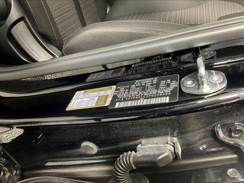 Certified 2023 Kia Sorento LX AWD/4WD image 19