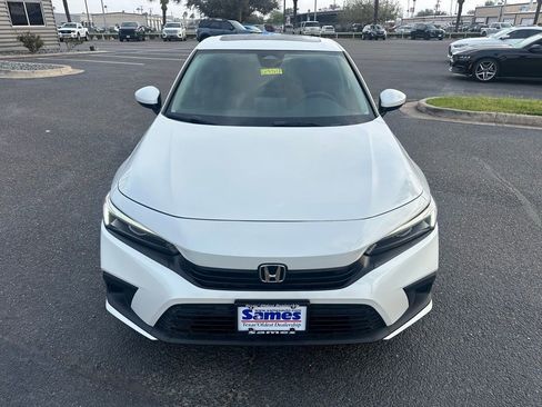 Used 2024 Honda Civic EX image 9