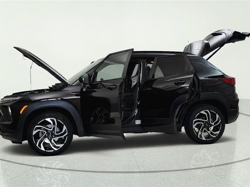 Used 2026 Chevrolet TrailBlazer RS w/ Convenience Package AWD/4WD image 11