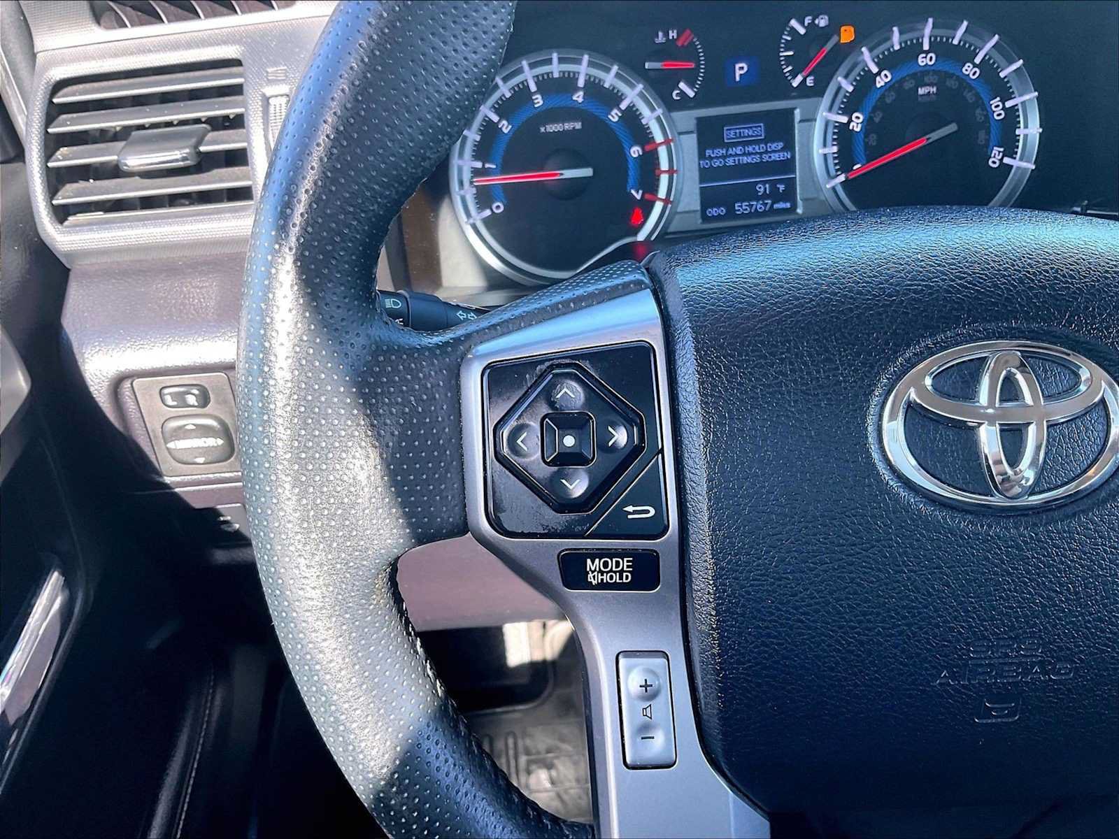 Used 2016 Toyota 4Runner SR5 AWD/4WD image 21