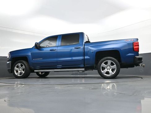 Used 2018 Chevrolet Silverado 1500 LT w/ All Star Edition AWD/4WD image 30