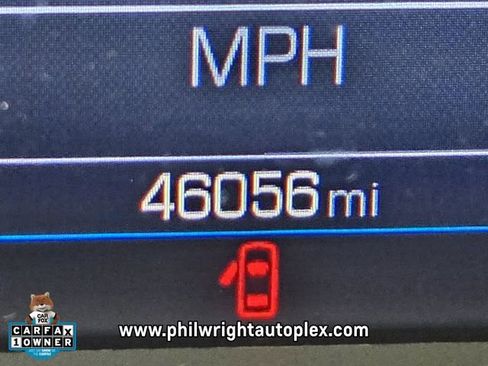 Used 2021 Chevrolet Camaro LT image 28