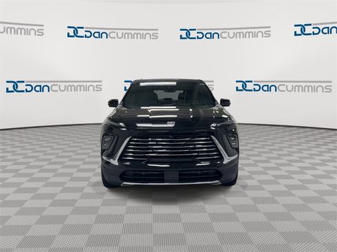 New 2026 Buick Enclave Preferred image 3