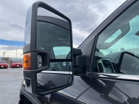 Used 2016 GMC Sierra 2500 Denali w/ Duramax Plus Package image 11