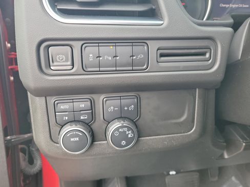 Used 2021 Chevrolet Tahoe LT image 25