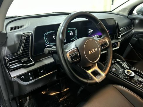 Used 2023 Kia Sportage EX AWD/4WD image 21