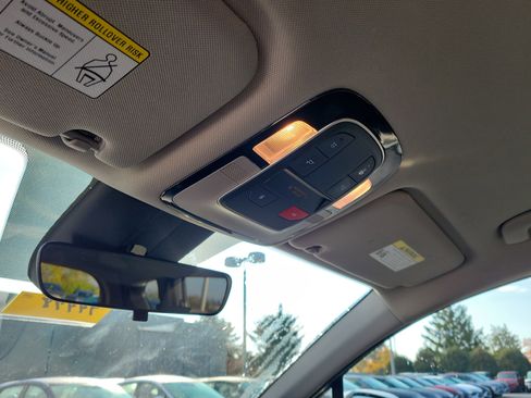 Used 2023 Hyundai Santa Fe SEL image 30