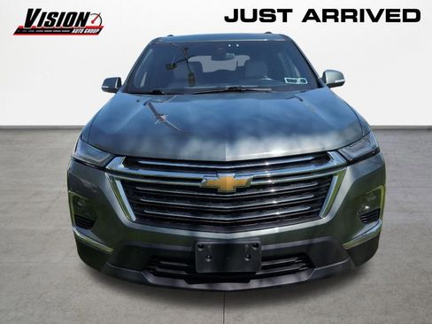 Used 2023 Chevrolet Traverse LT AWD/4WD image 6