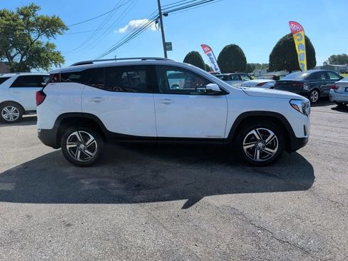 Used 2021 GMC Terrain SLT AWD/4WD image 5