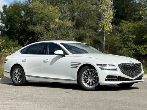 Used 2024 Genesis G80 2.5T image 1