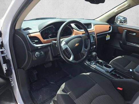 Used 2016 Chevrolet Traverse LT FWD image 10