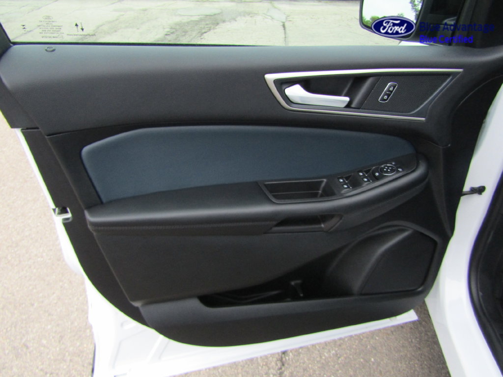 Used 2024 Ford Edge SEL w/ Sport Appearance Package AWD/4WD image 28