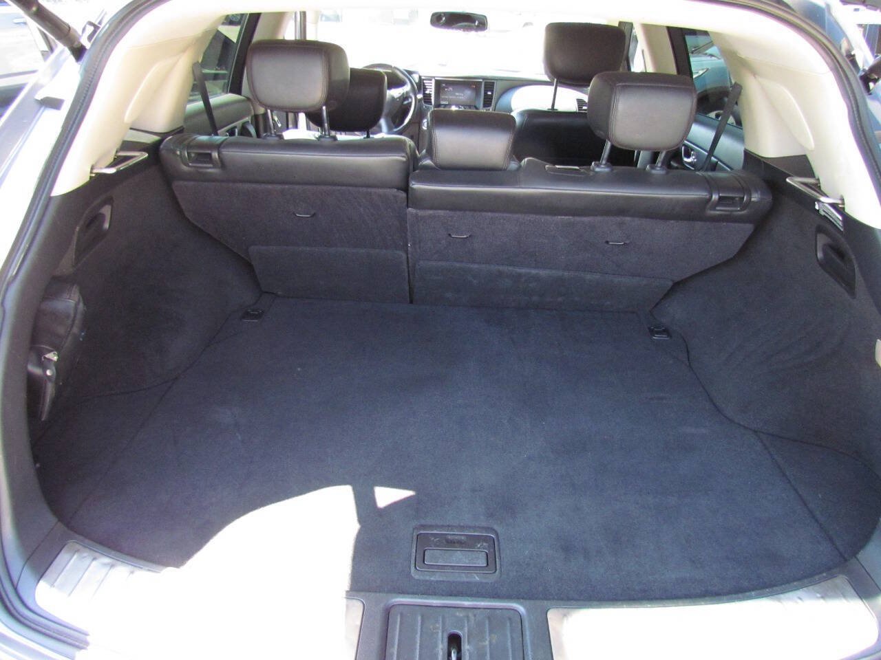 Used 2012 INFINITI FX35 AWD w/ Premium Pkg image 14