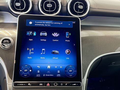 Used 2024 Mercedes-Benz GLC 300 4MATIC image 13