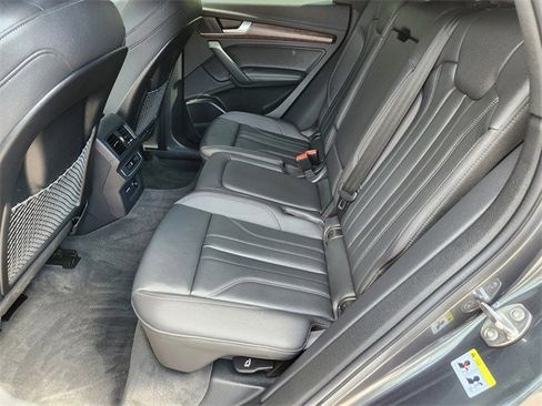 Used 2023 Audi Q5 2.0T Premium Plus image 29