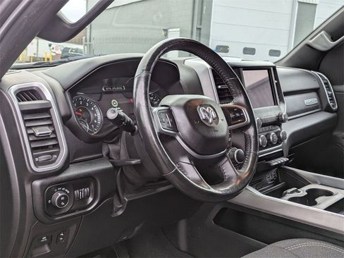 Used 2019 RAM 1500 Big Horn image 11