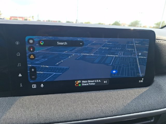 Certified 2025 Nissan Kicks SV FWD image 20