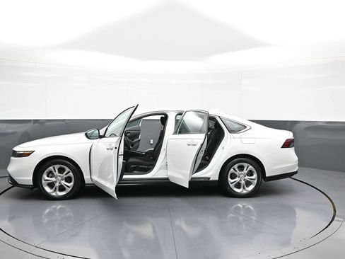 Certified 2023 Honda Accord LX image 42