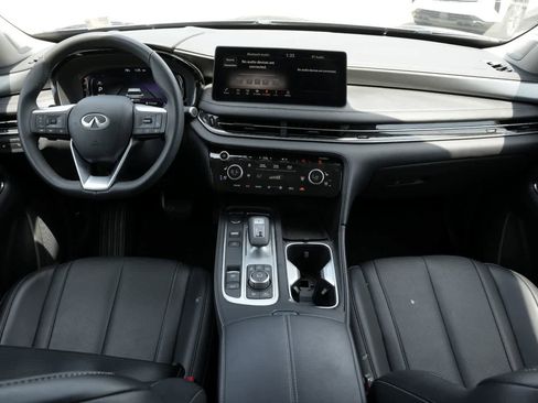 Certified 2025 INFINITI QX60 Luxe w/ Vision Package FWD image 7