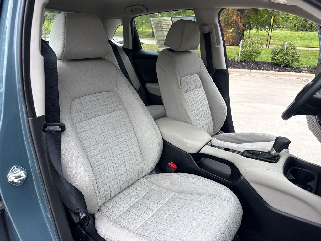 Certified 2024 Honda HR-V LX image 35