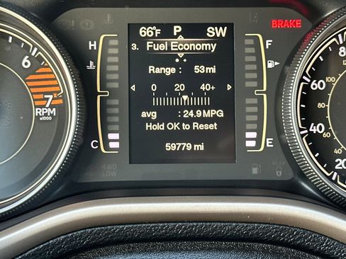 Used 2017 Jeep Cherokee Latitude image 40