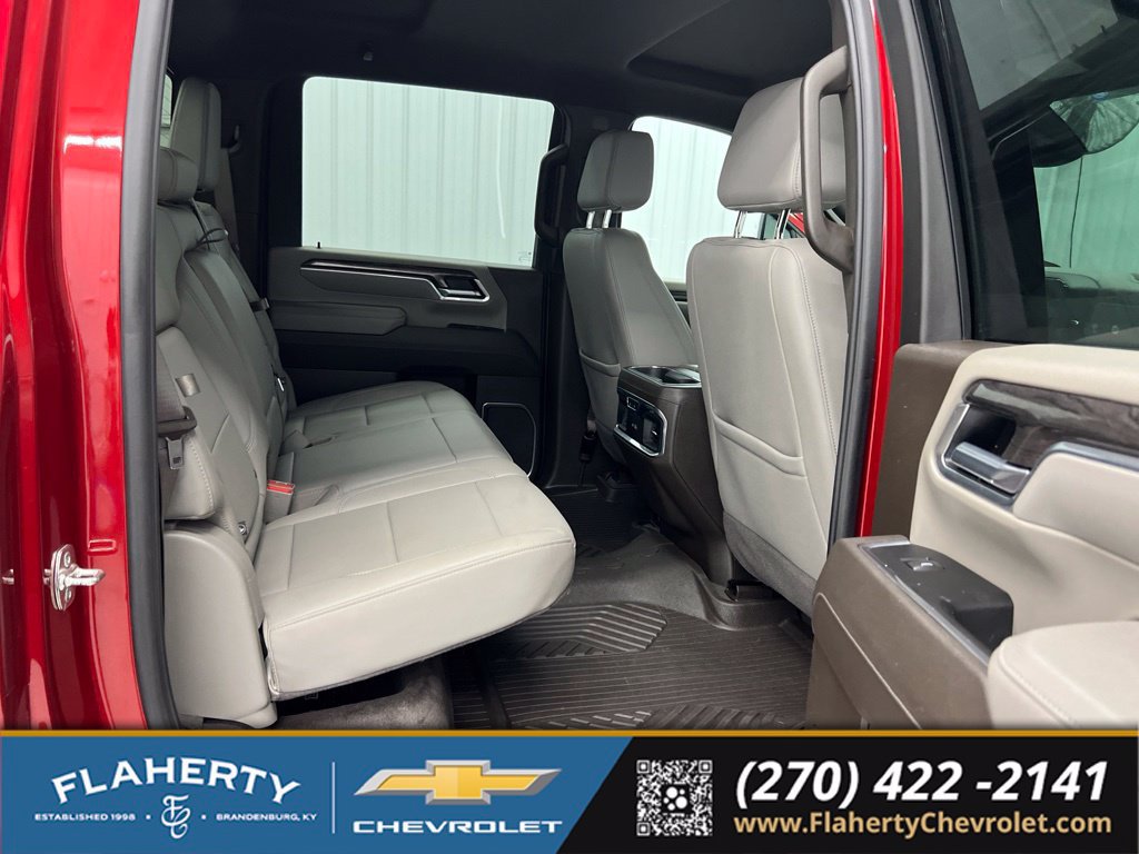 Used 2025 Chevrolet Silverado 3500 LTZ w/ LTZ Premium Package AWD/4WD image 13