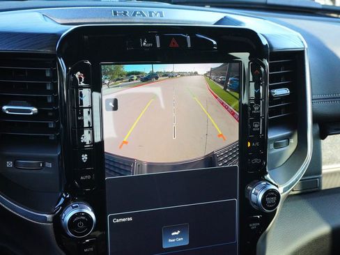 Used 2024 RAM 2500 Laramie w/ Night Edition image 16