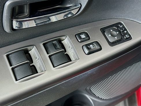 Used 2025 Mitsubishi Outlander Sport AWD image 15