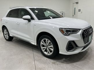 Used 2025 Audi Q3 2.0T Premium video 2