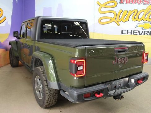 Used 2022 Jeep Gladiator Rubicon w/ Dual Top Group AWD/4WD image 6