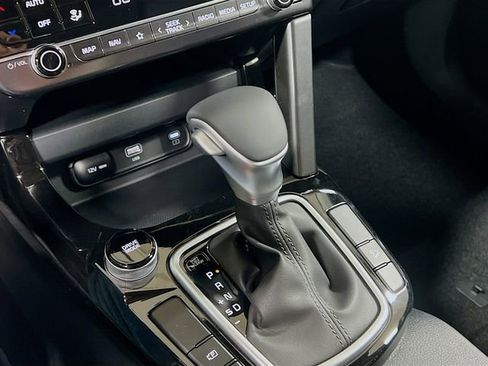 New 2026 Kia Seltos S FWD image 17