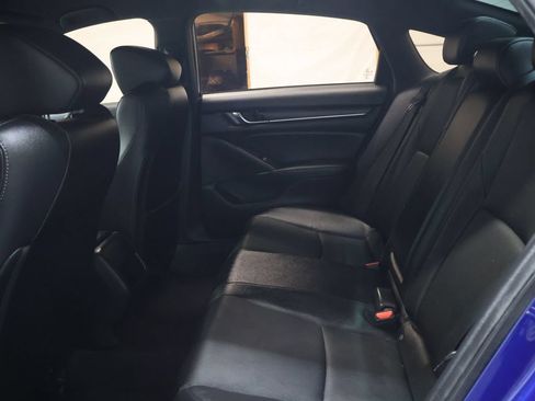 Used 2019 Honda Accord Sport image 15