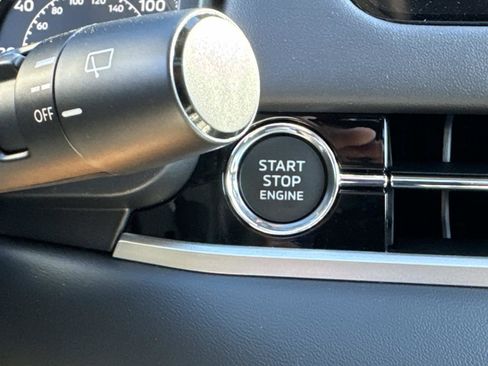 New 2026 Mitsubishi Outlander AWD image 27