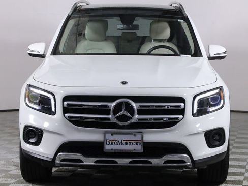 Used 2023 Mercedes-Benz GLB 250 image 2