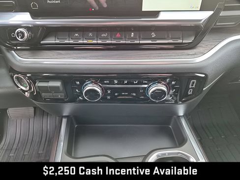 New 2026 GMC Sierra 1500 SLT AWD/4WD image 47