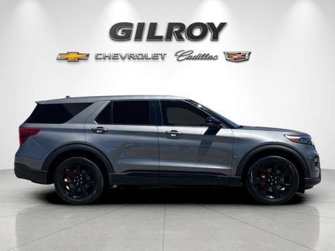 Used 2022 Ford Explorer ST w/ Equipment Group 401A AWD/4WD image 2