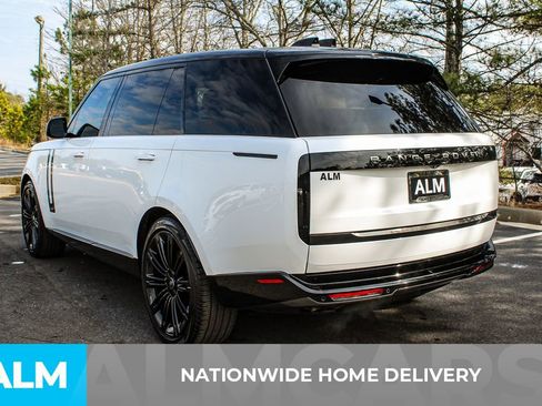 Used 2024 Land Rover Range Rover Long Wheelbase Autobiography image 5