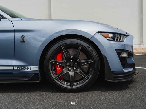 Used 2022 Ford Mustang Shelby GT500 w/ Carbon Fiber Track Pack RWD image 30